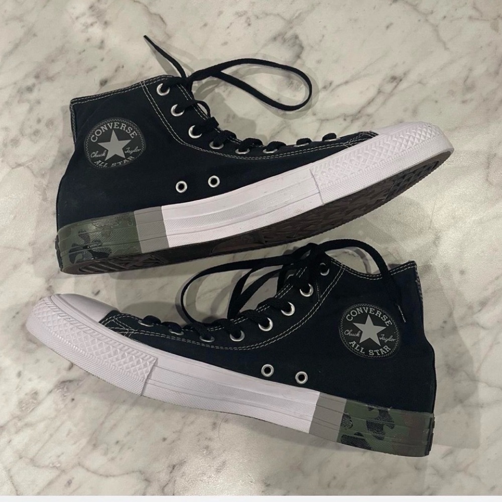 Men’s Camo Converse